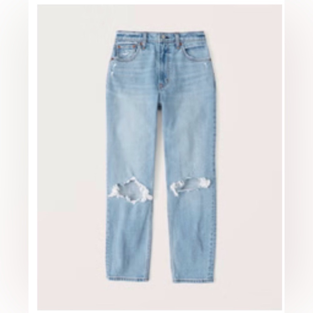 Abercrombie Curve Love High Rise Mom Jeans Light Ripped Wash Size 28 Short